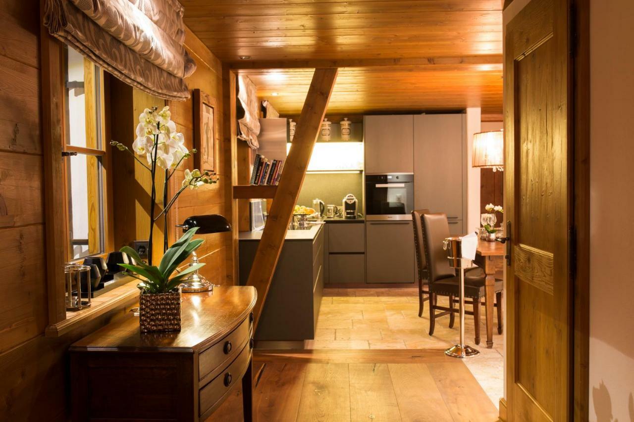 Bentleys House Mountain Residence Zuers ภายนอก รูปภาพ